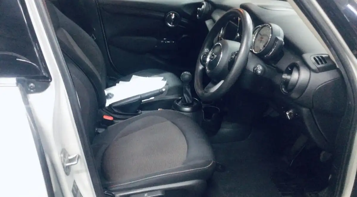2018-mini-cooper-15-cooper-series-ii-ss-hatchback-5d-big-2