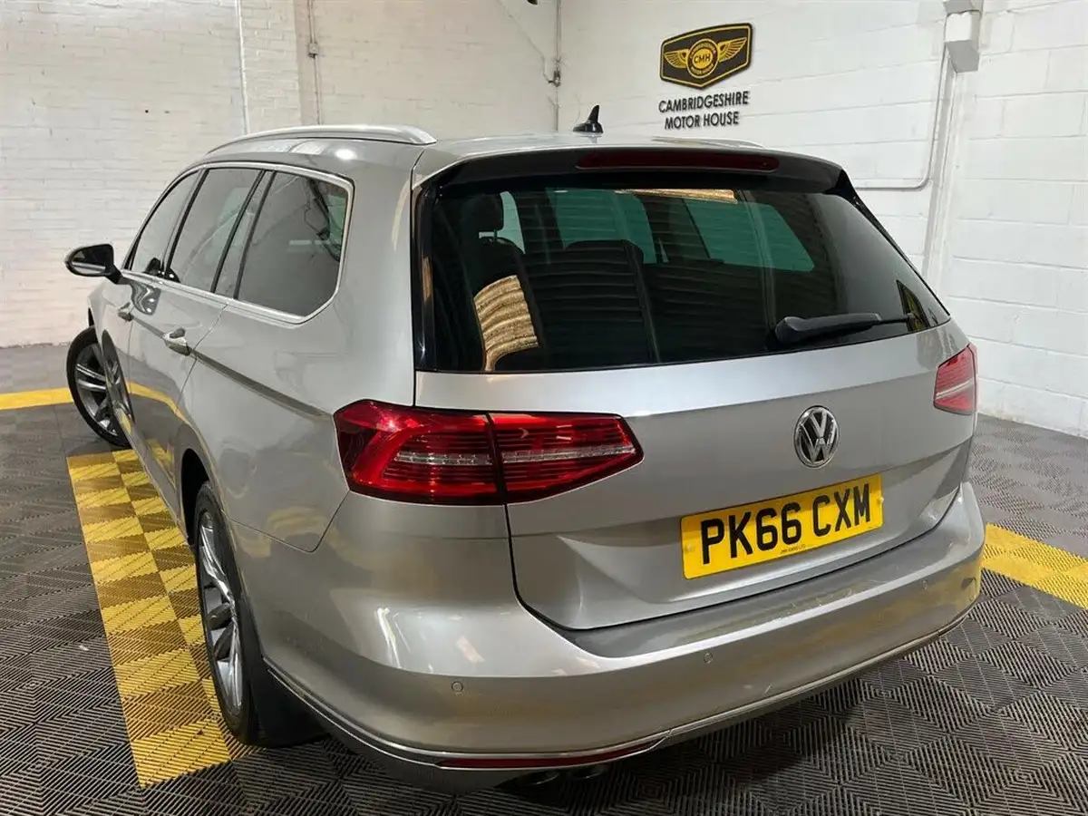 2016-volkswagen-passat-20tdi-gt-190ps-estate-5d-dsg-big-4