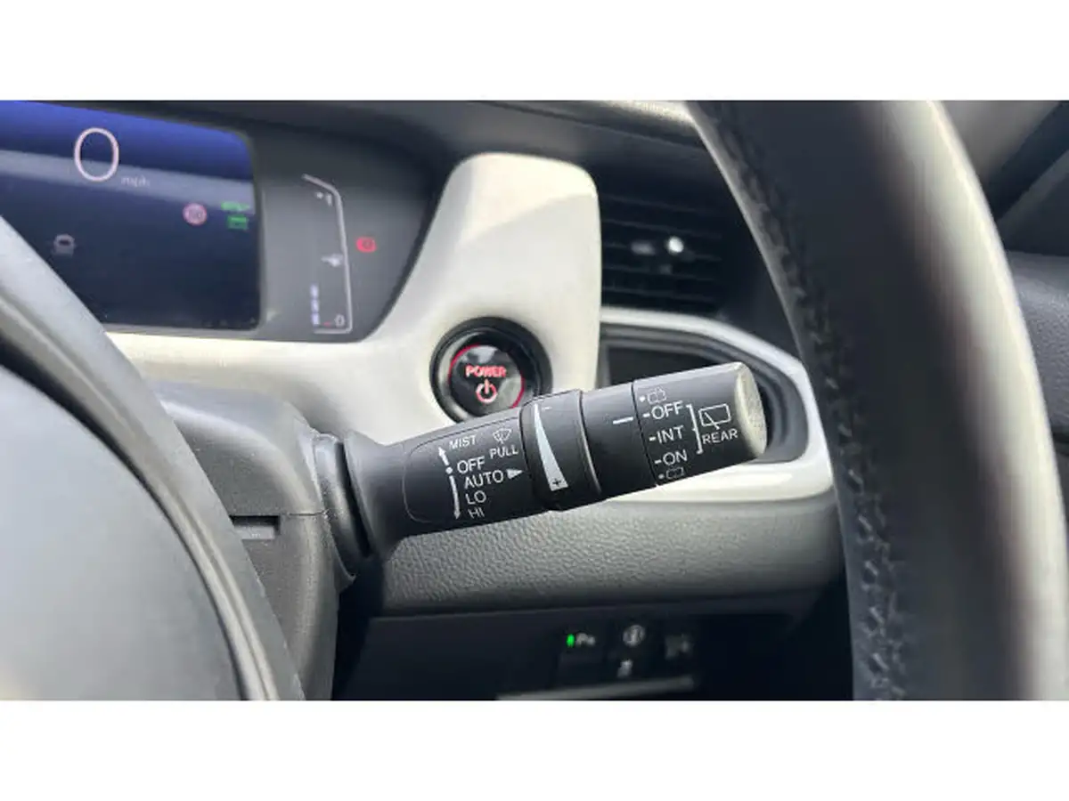 2021-honda-jazz-15-i-mmd-ex-107ps-big-15