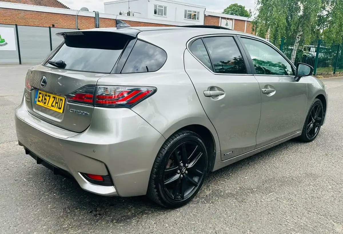 2017-lexus-ct-200h-18-sport-99bhp-big-15