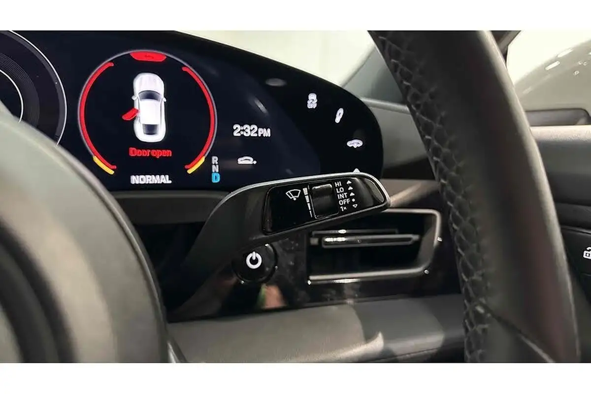2021-porsche-taycan-e-4s-530ps-big-40