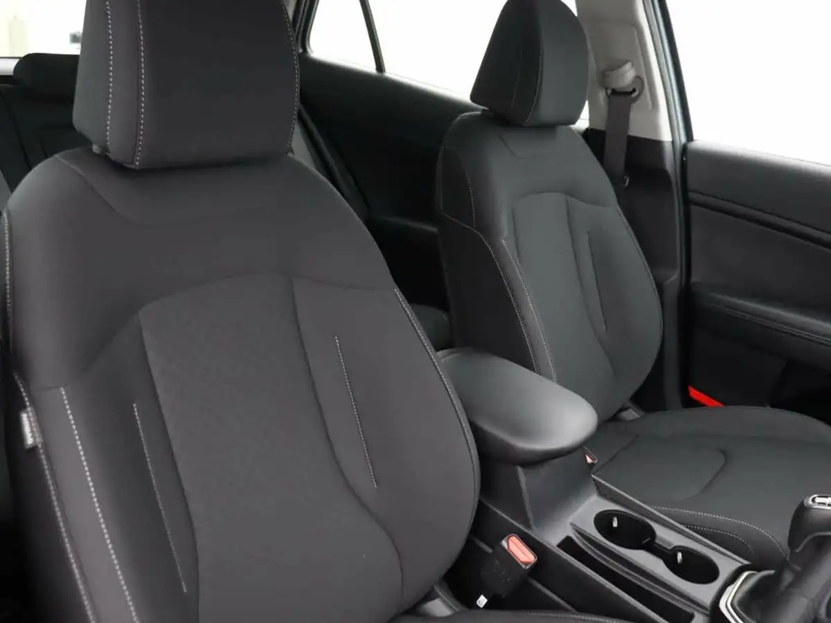 2025-kia-sportage-16-t-gdi-2-big-14