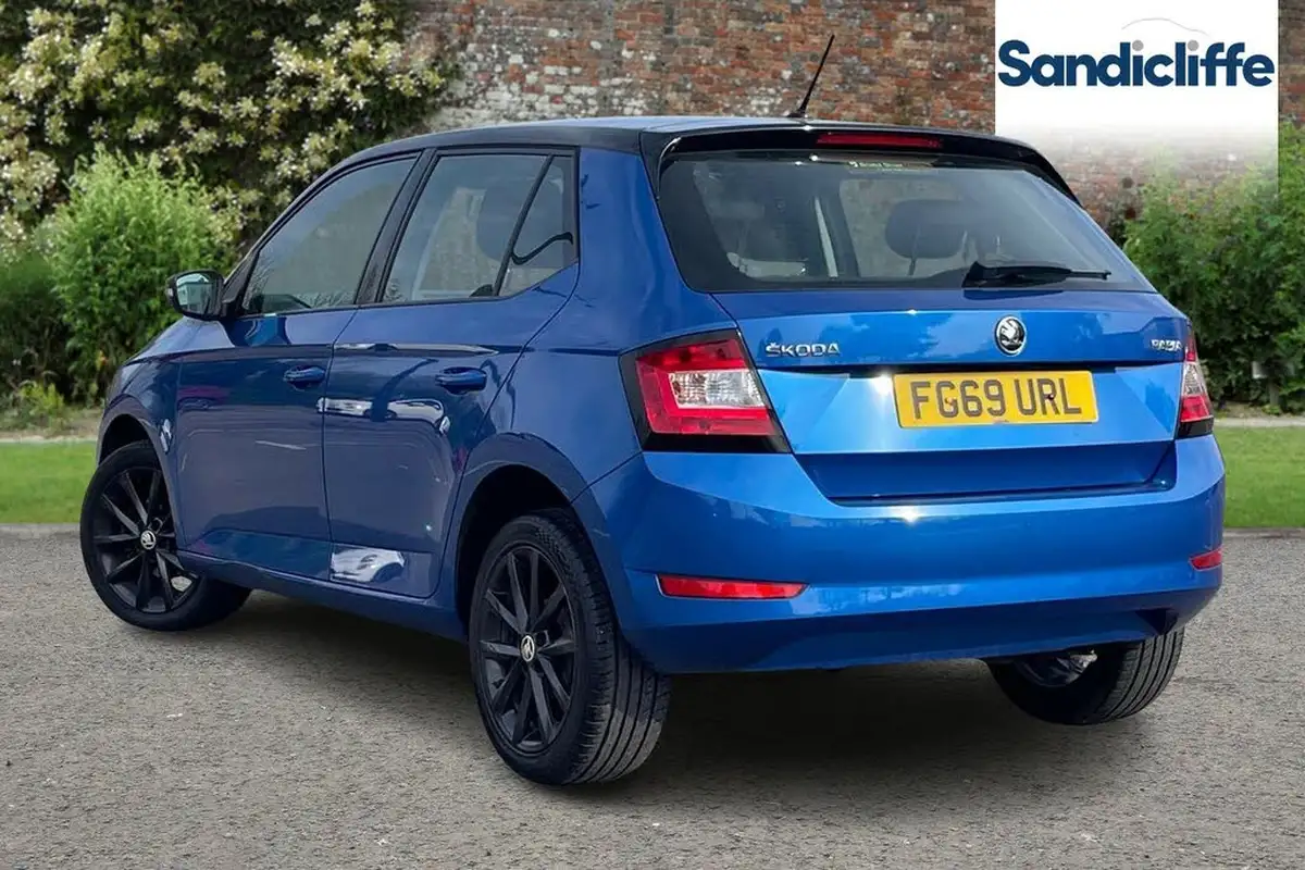 2019-skoda-fabia-10-tsi-colour-edition-big-5