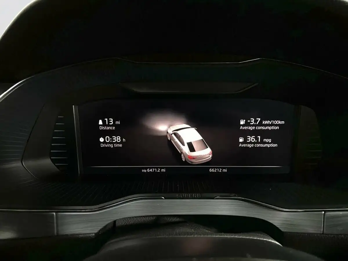 2022-skoda-superb-14-tsi-se-technology-218ps-hatchback-big-9