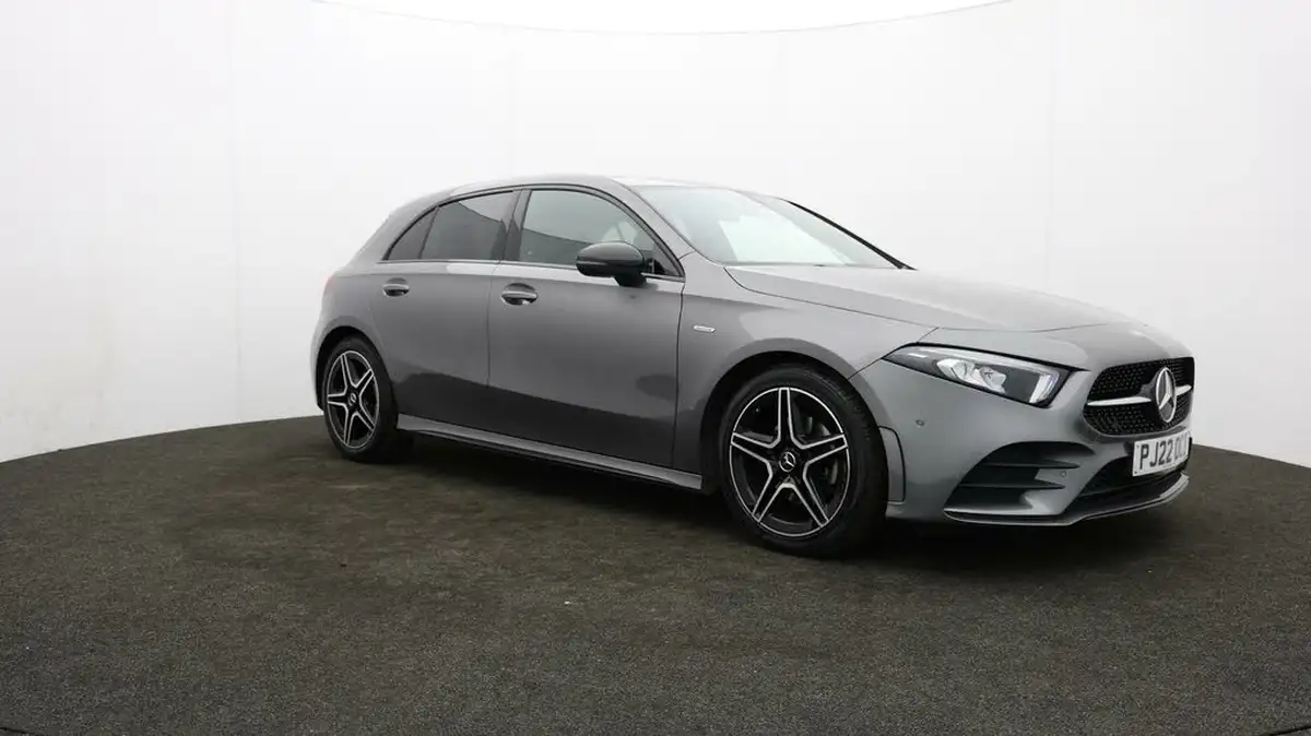 2022-mercedes-benz-a-class-13-a180-amg-line-executive-edition-hatchback-5d-7g-dct-big-46