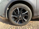 2016-toyota-yaris-15-vvt-i-design-hybrid-small-43