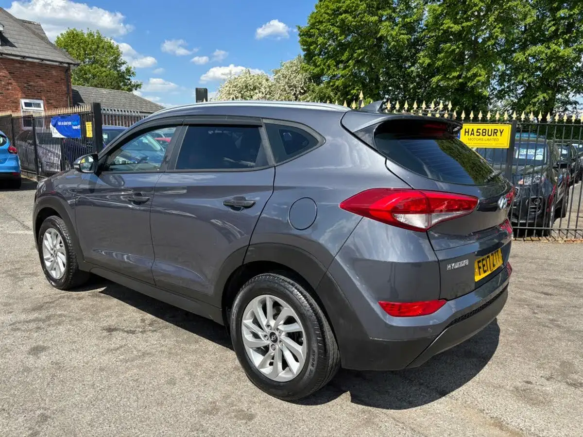 2017-hyundai-tucson-17crdi-blue-drive-se-nav-116ps-big-8