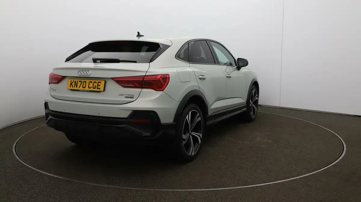 2020-audi-q3-20-45-tfsi-edition-1-sportback-big-55