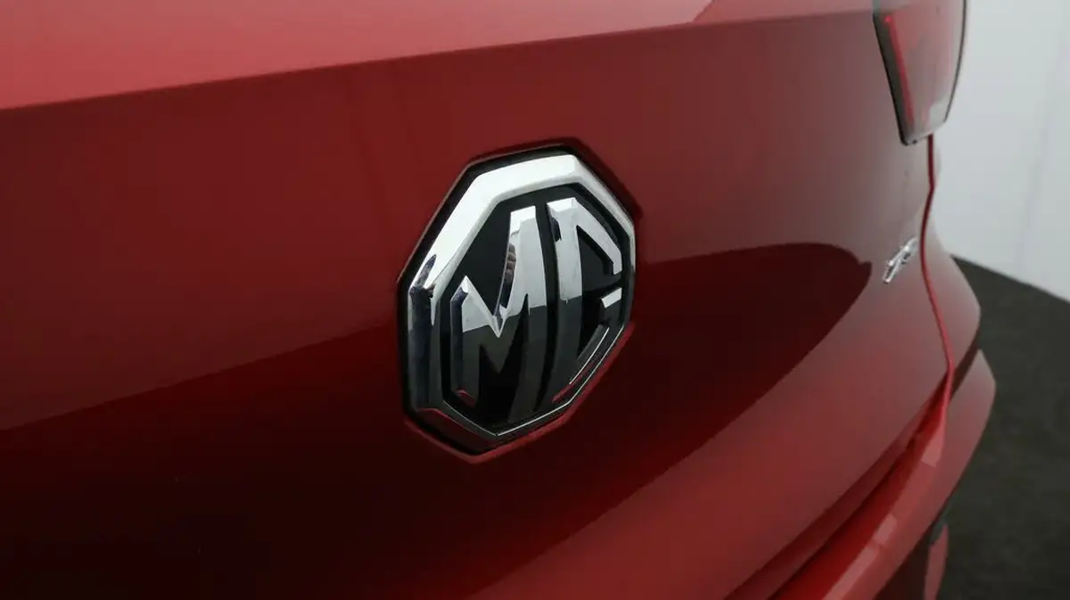 2023-mg-zs-suv-15-vti-tech-exclusive-big-19