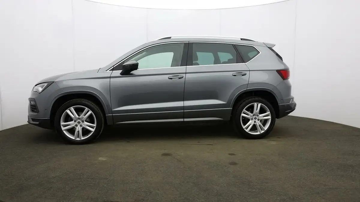 2022-seat-ateca-15-ecotsi-fr-big-70