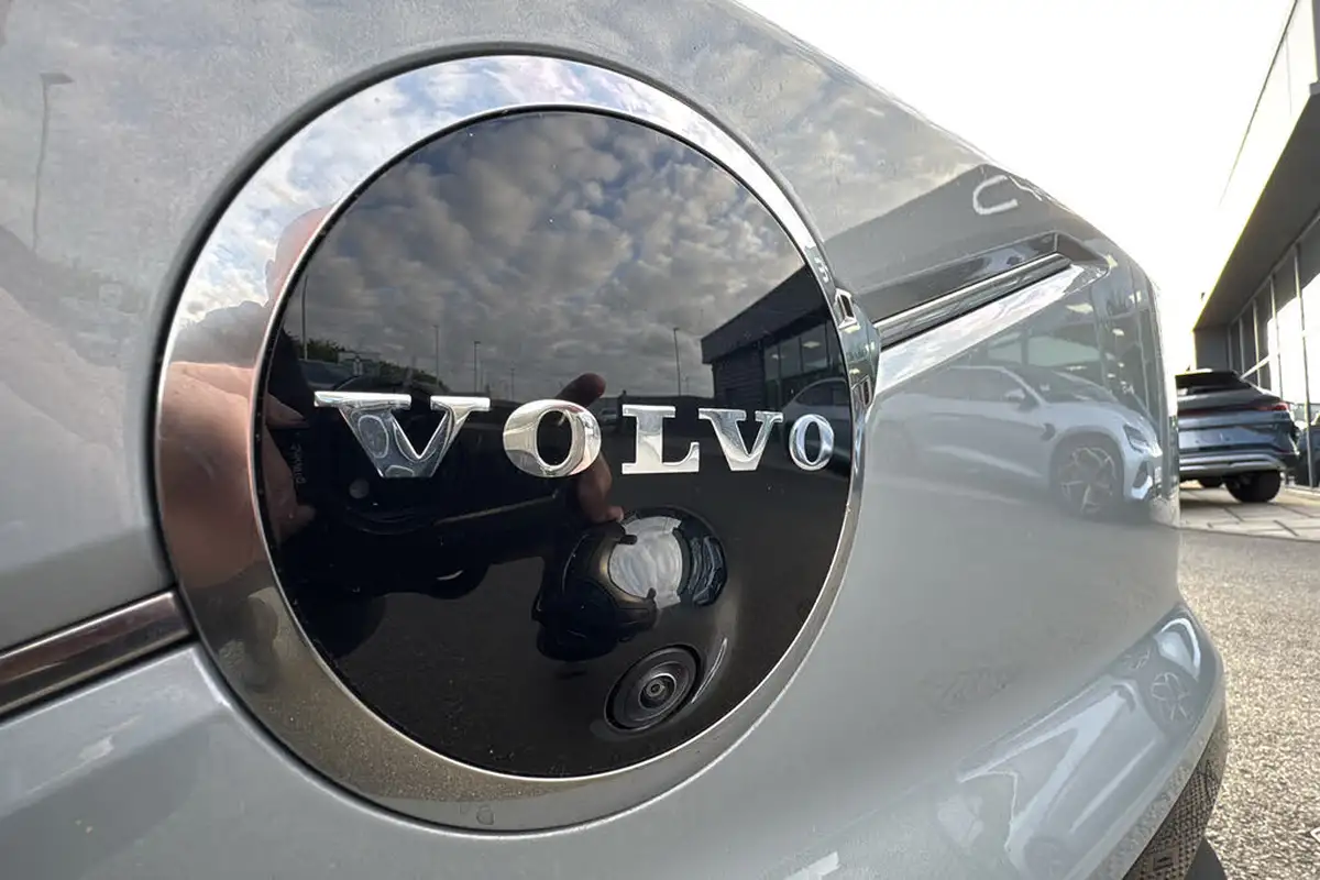 2024-volvo-ex30-e-twin-ultra-big-37