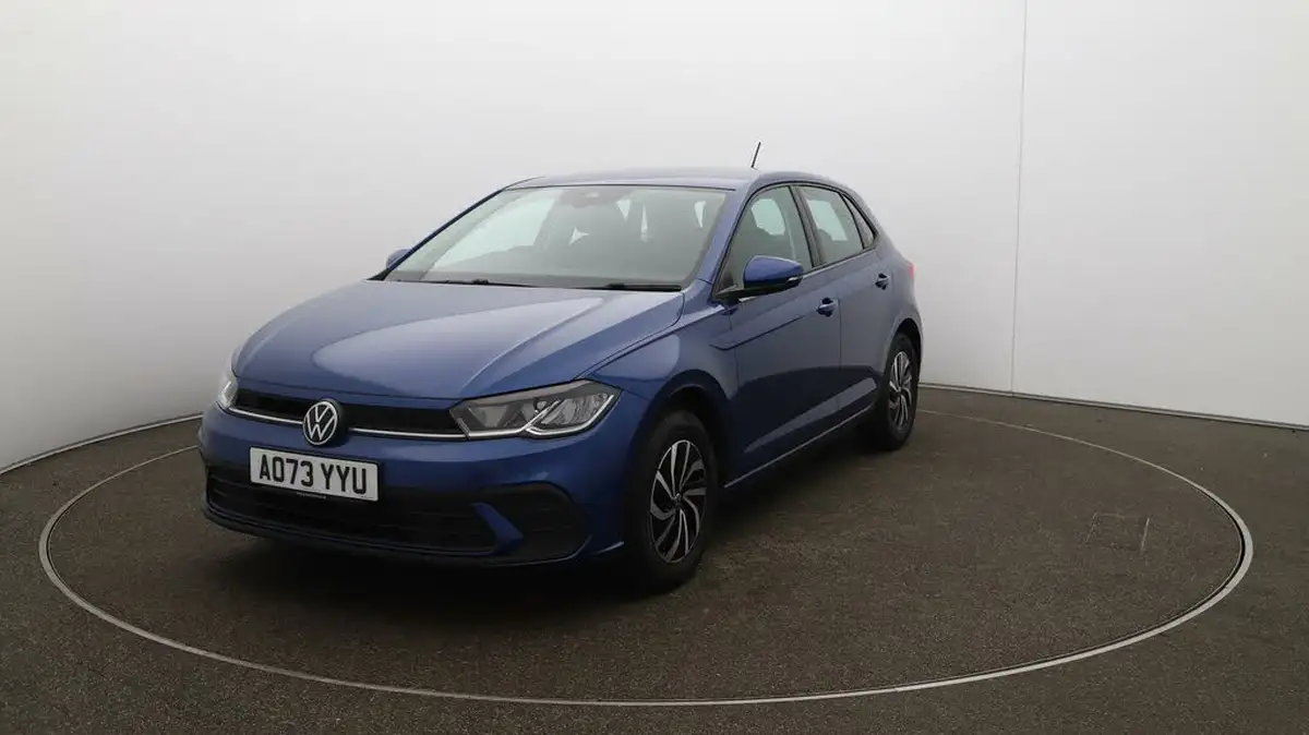 2023-volkswagen-polo-10-life-big-35