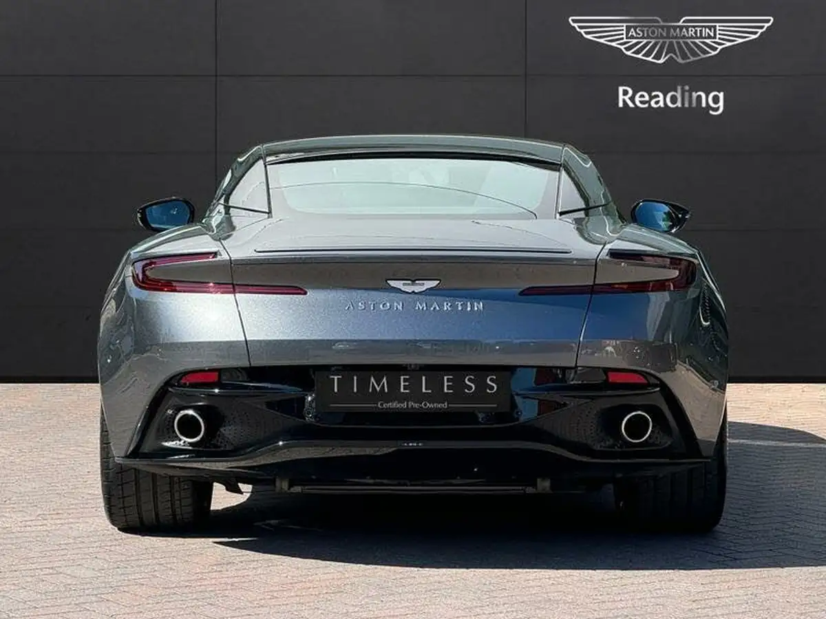 2021-aston-martin-db11-40-v8-528bhp-big-9