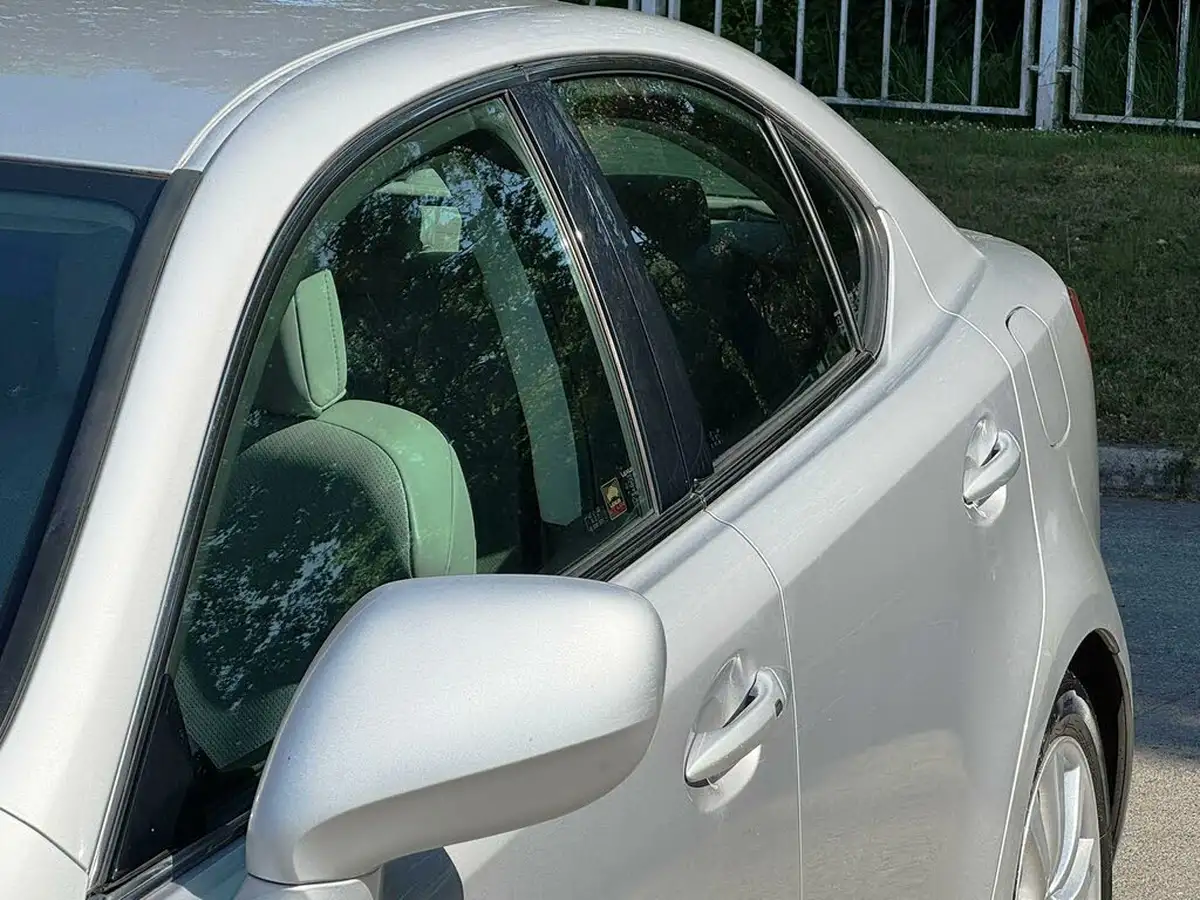 2006-lexus-is-250-25-se-l-auto-big-11