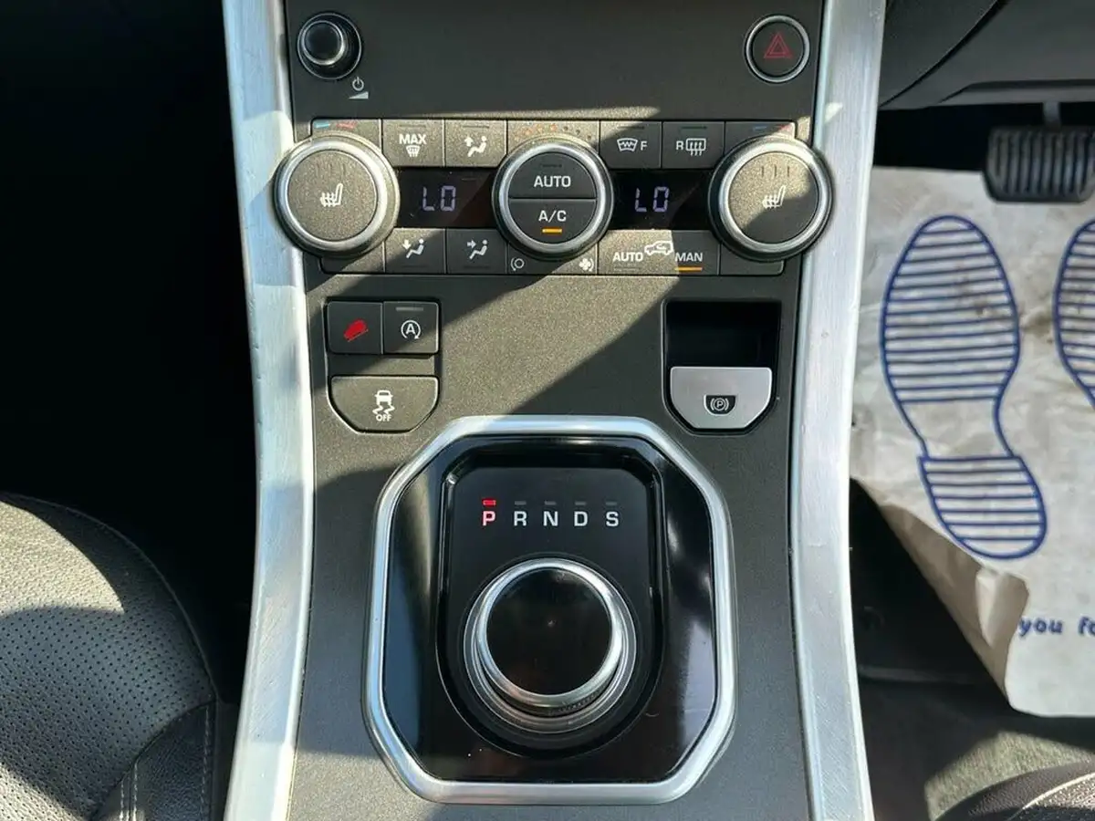 2017-land-rover-range-rover-evoque-20td4-se-tech-hatchback-5d-auto-big-25