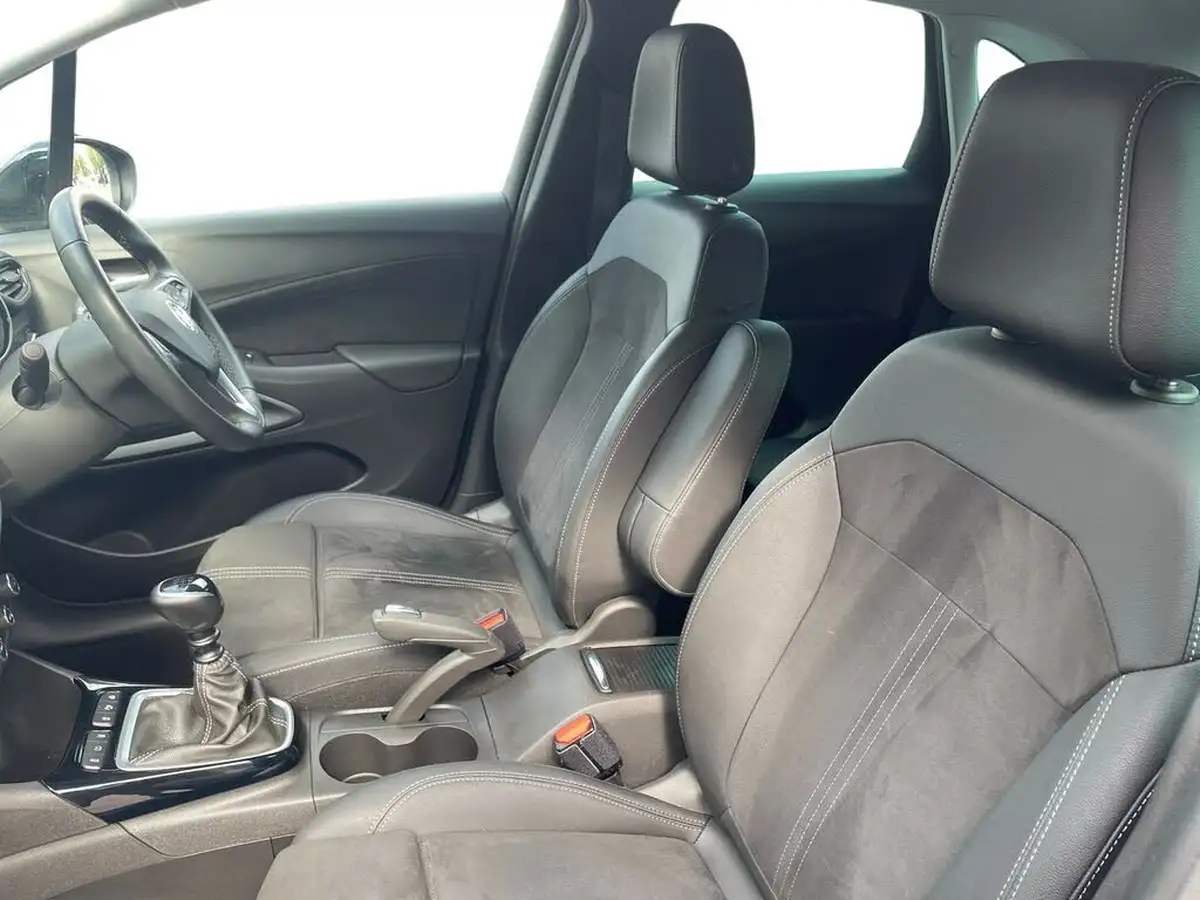 2022-vauxhall-crossland-12-ultimate-130ps-big-9