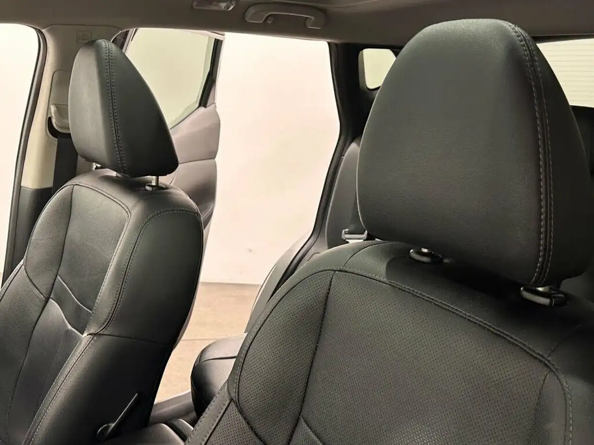 2015-nissan-qashqai-16dci-tekna-big-19