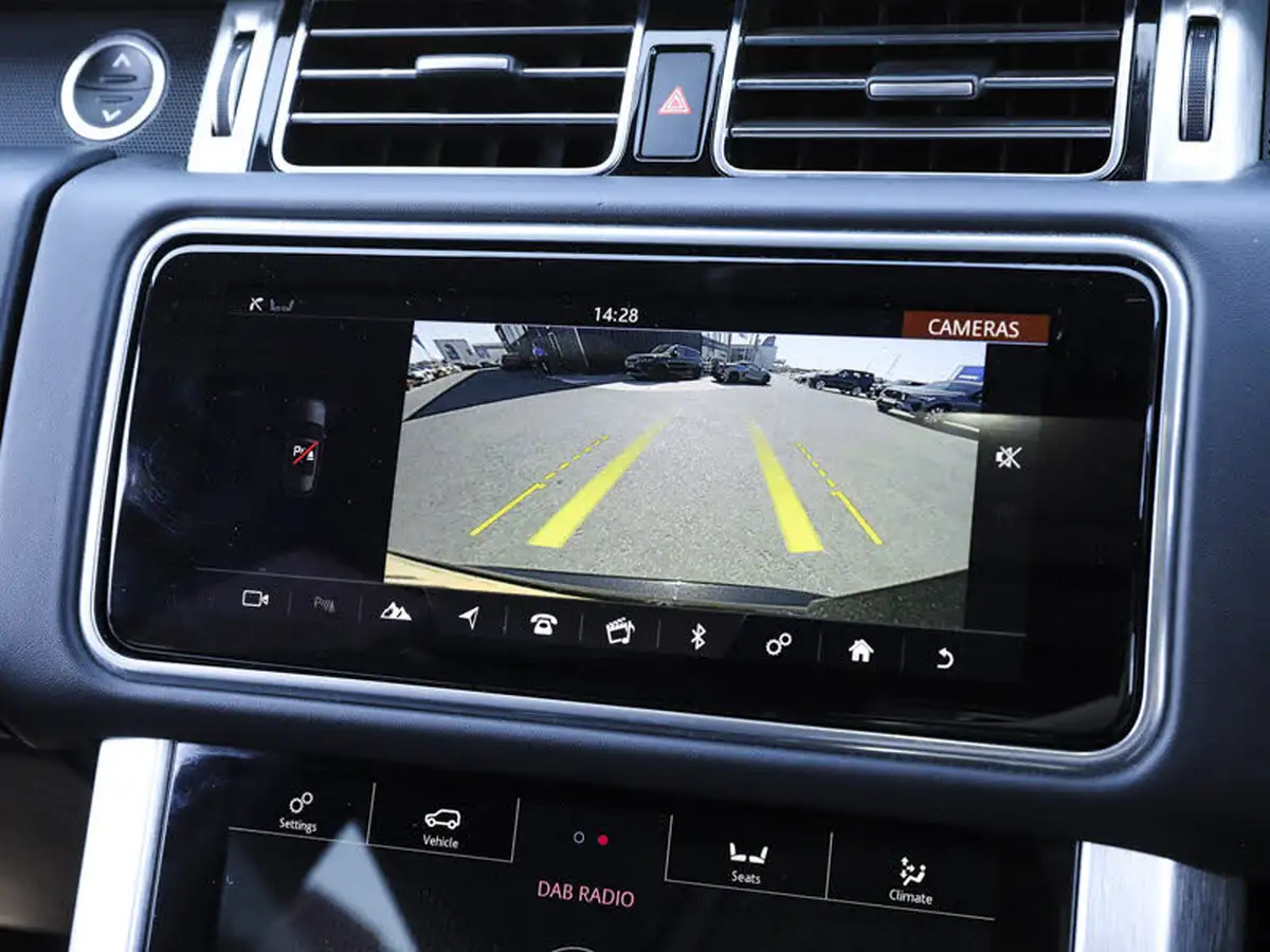 2021-land-rover-range-rover-20-p400e-westminster-black-big-15