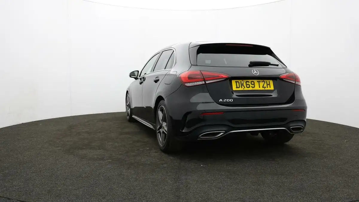 2019-mercedes-benz-a-class-13-a200-amg-line-hatchback-5d-big-23