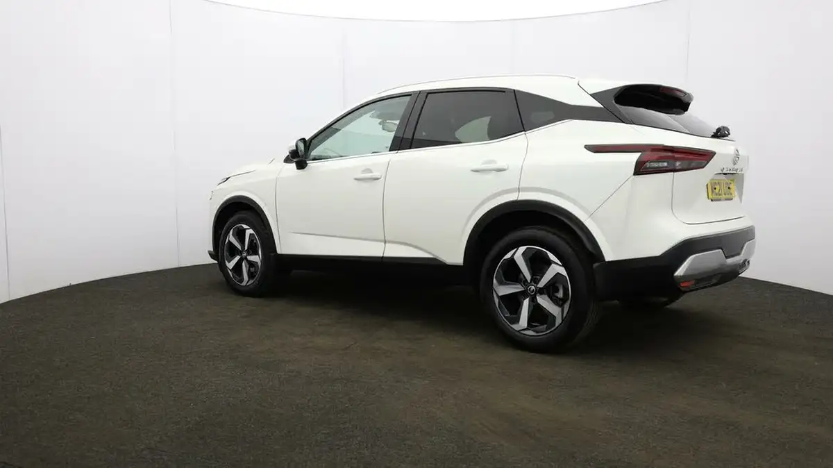 2021-nissan-qashqai-13-dig-t-premiere-edition-158ps-x-tronic-big-57