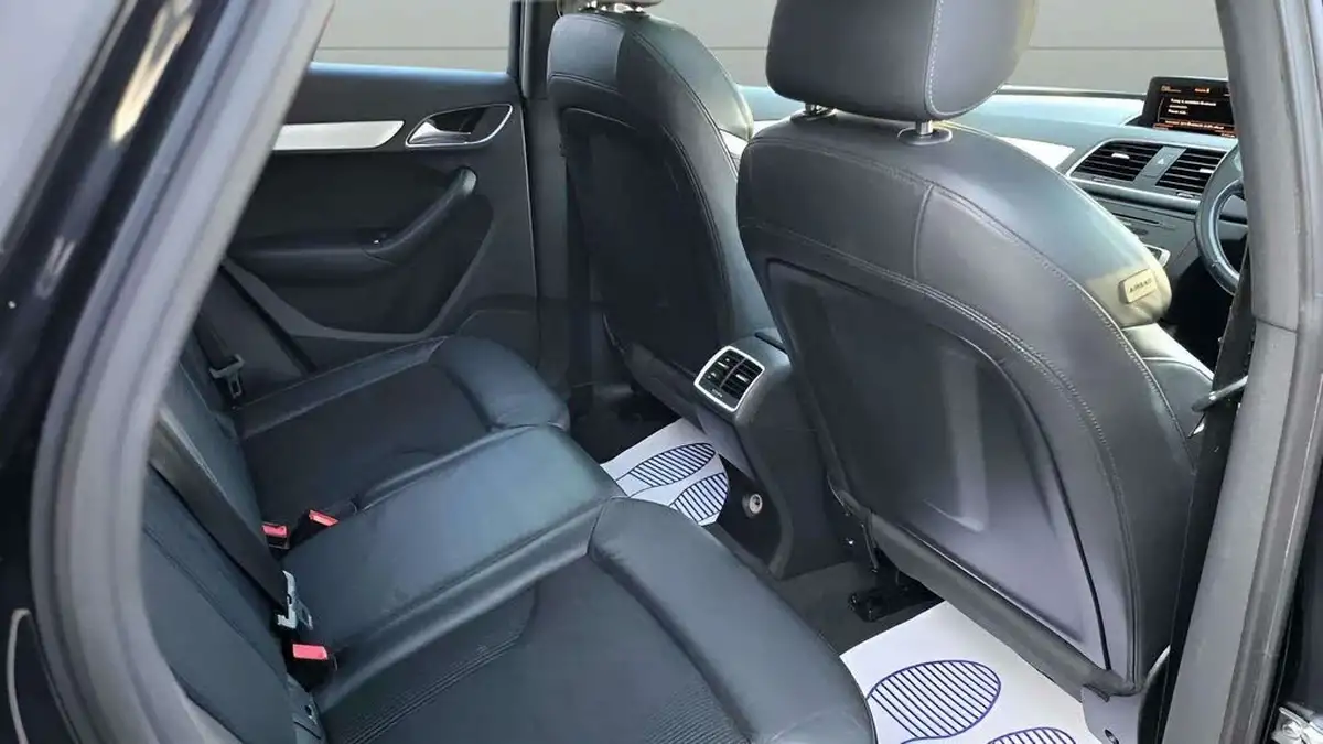 2014-audi-q3-20td-quattro-s-line-plus-177ps-tronic-big-17
