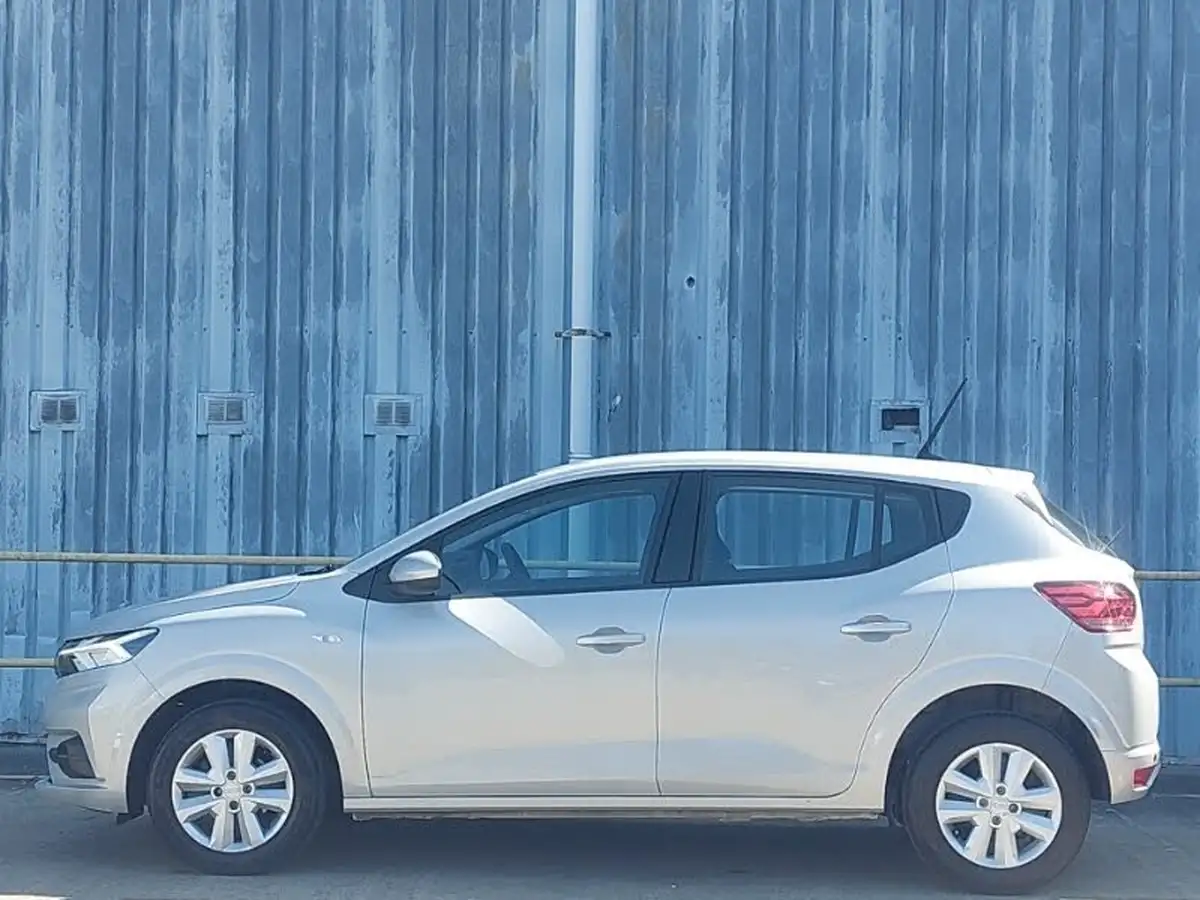 2023-dacia-sandero-10-tce-expression-90bhp-big-3