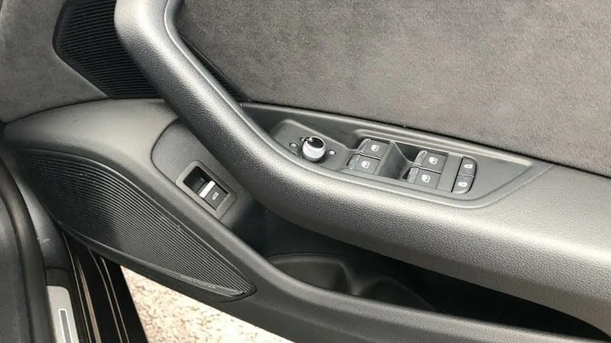 2023-audi-a5-20-40-tfsi-black-edition-sportback-5d-big-24
