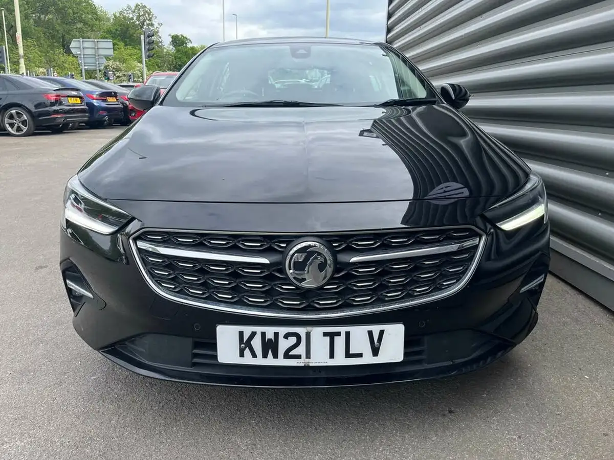 2021-vauxhall-insignia-grand-sport-15-turbo-d-sri-nav-big-8