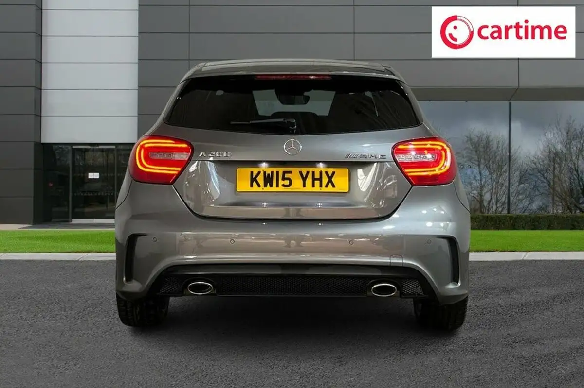 2015-mercedes-benz-a-class-21cdi-a200-night-edition-7g-dct-big-4