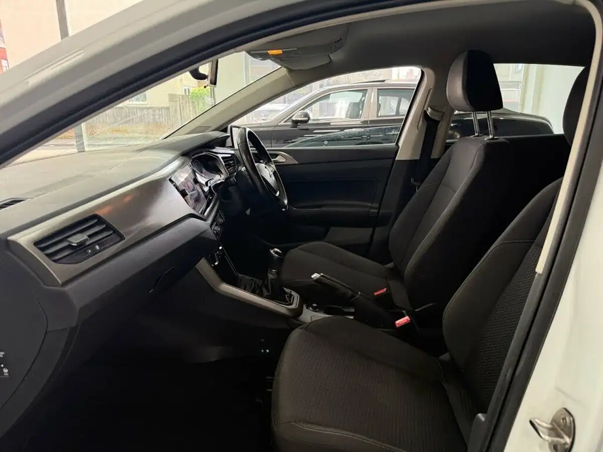 2021-volkswagen-polo-10-match-big-13