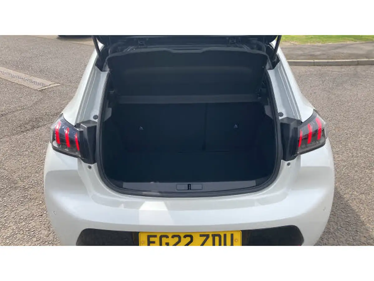 2022-peugeot-208-12-puretech-gt-premium-130bhp-eat8-big-3