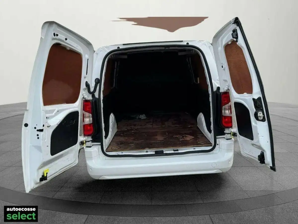 2020-vauxhall-combo-15cdti-sportive-2300-100pseu6d-t-l2h1-panel-big-10