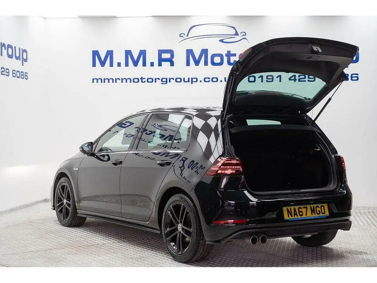 2017-volkswagen-golf-20tdi-gtd-blueline-ss-hatchback-5d-big-14