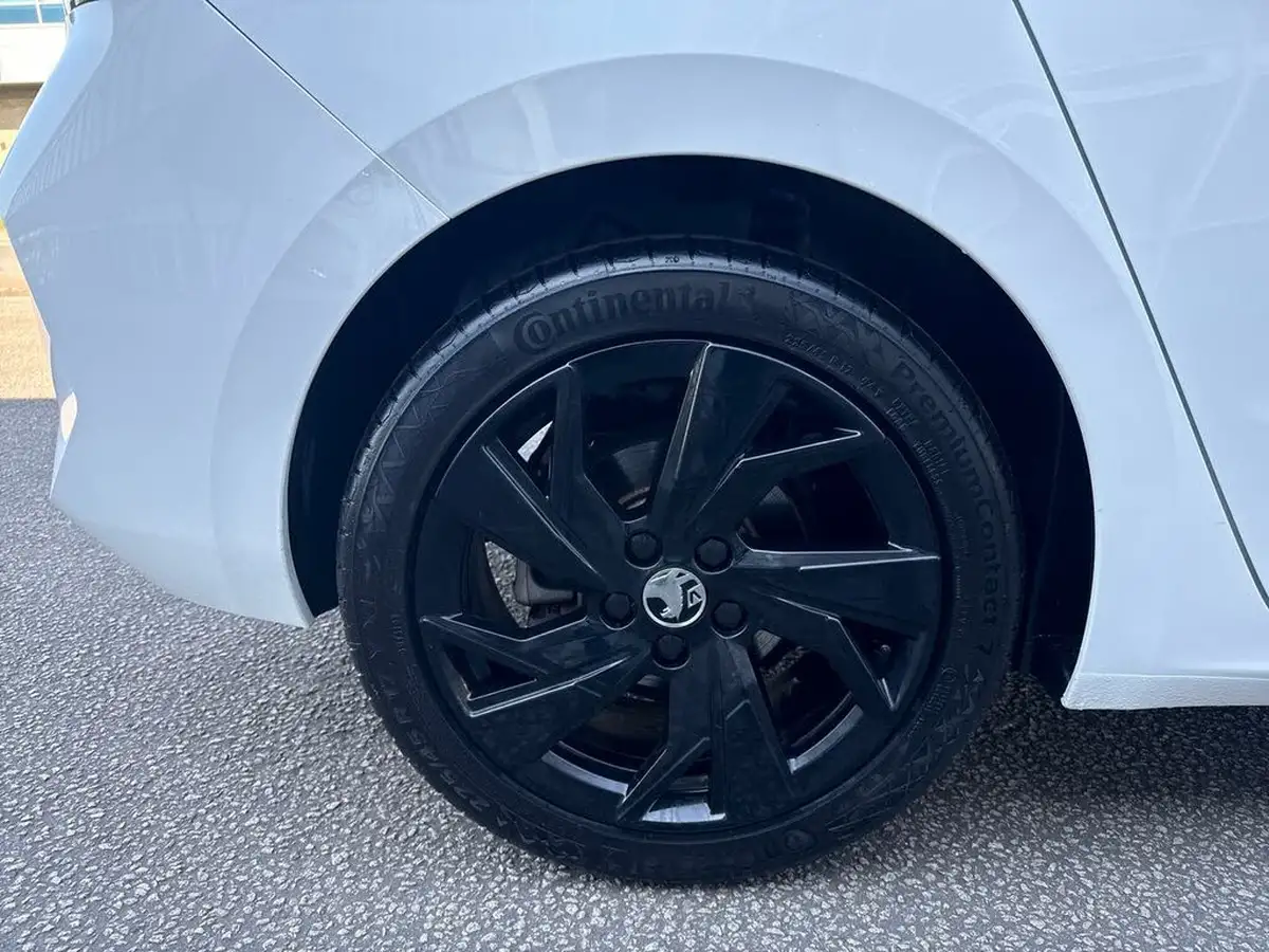 2024-vauxhall-astra-12-turbo-gs-130ps-hatchback-big-8