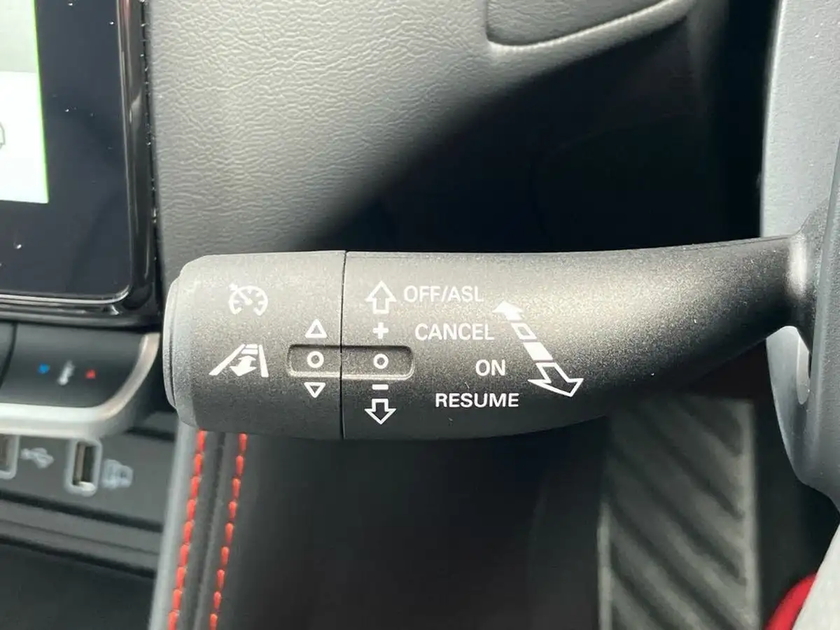 2024-mg-zs-suv-e-trophy-connect-ev-176ps-big-26