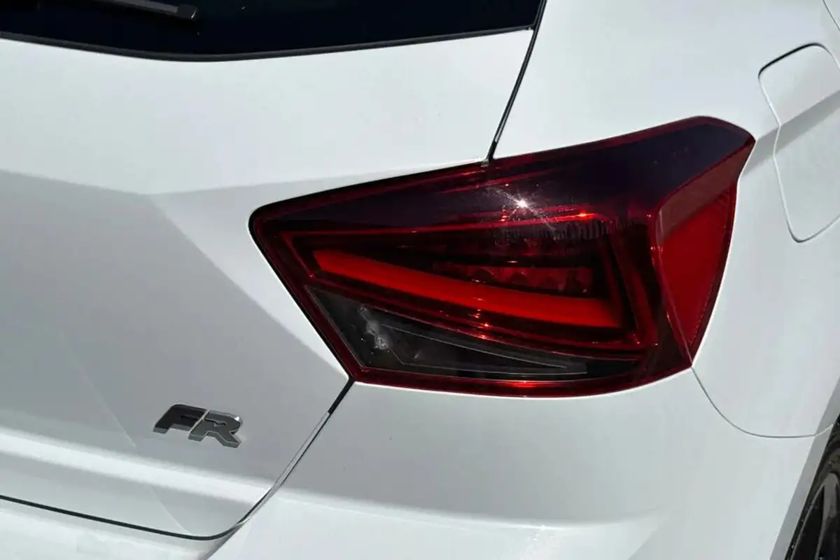2022-seat-ibiza-10-tsi-fr-sport-110ps-dsg-big-26
