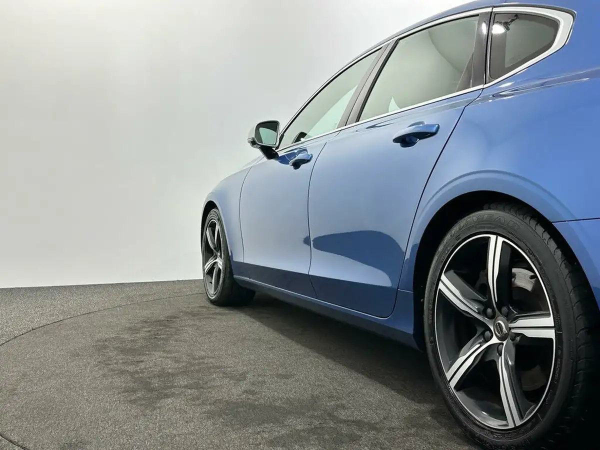 2018-volvo-s90-20td-d5-r-design-awd-big-48