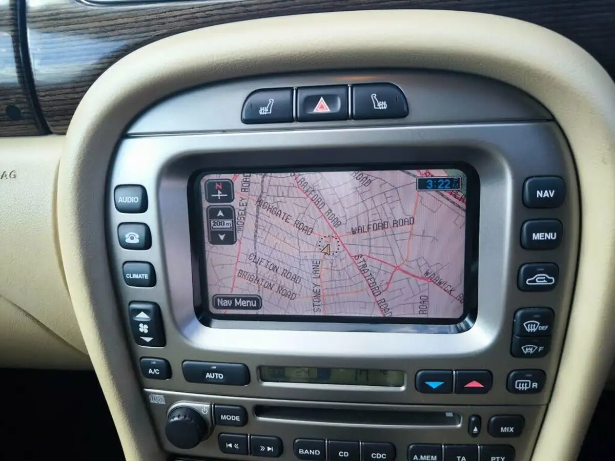 2009-jaguar-x-type-22td-se-dpf-saloon-4d-auto-big-20