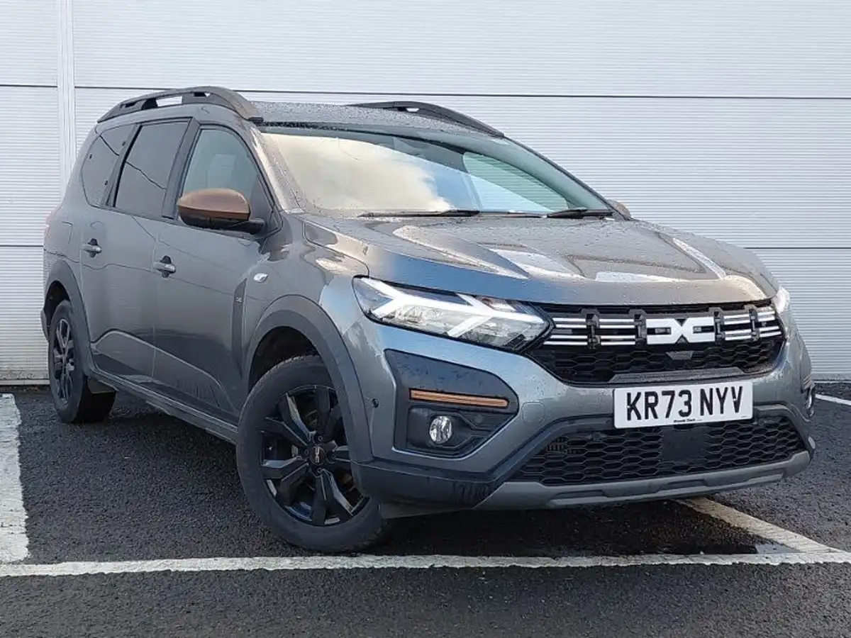 2023-dacia-jogger-10-tce-extreme-big-0