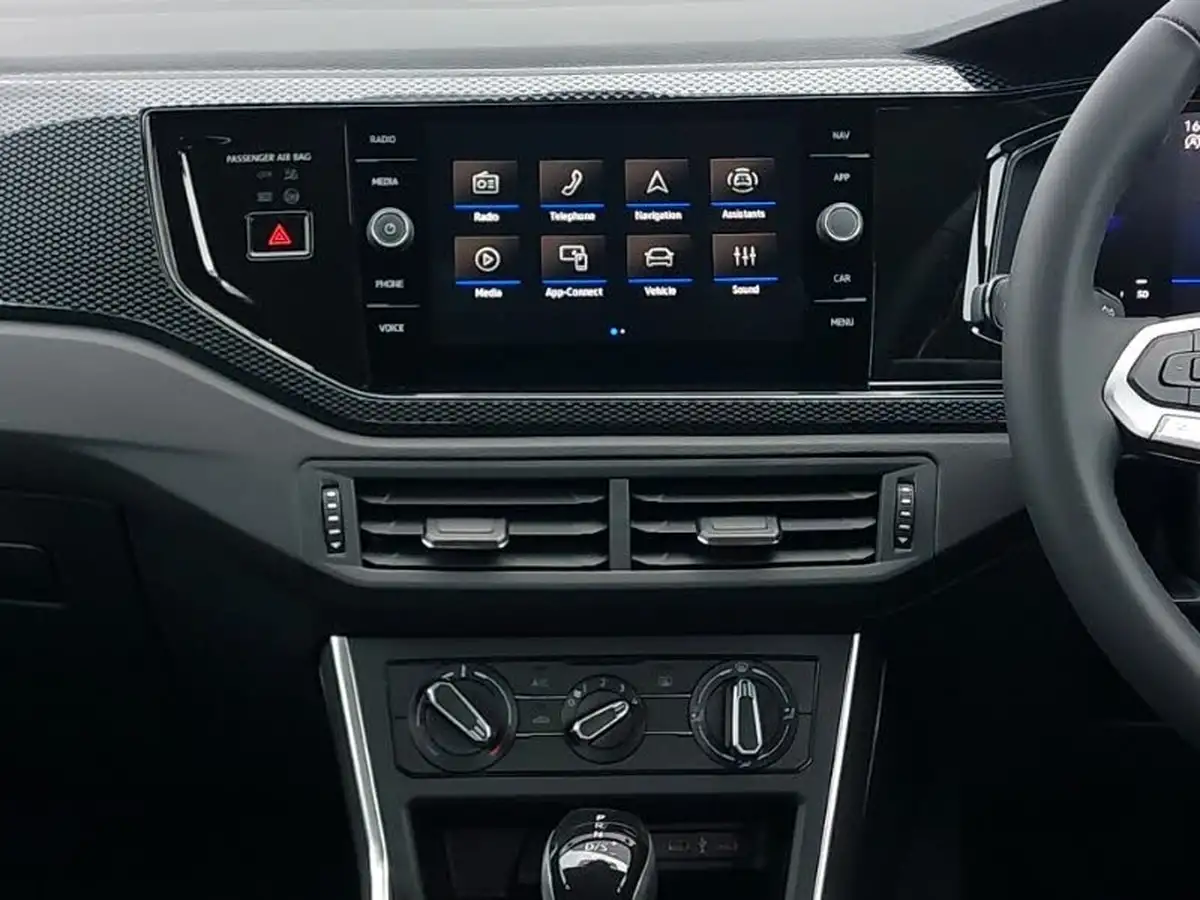 2024-volkswagen-taigo-10-tsi-life-115ps-dsg-big-6