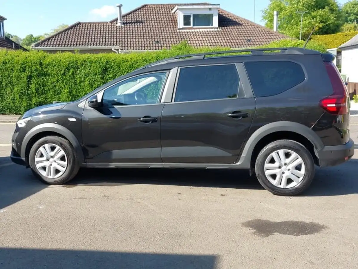 2024-dacia-jogger-10-tce-expression-big-3