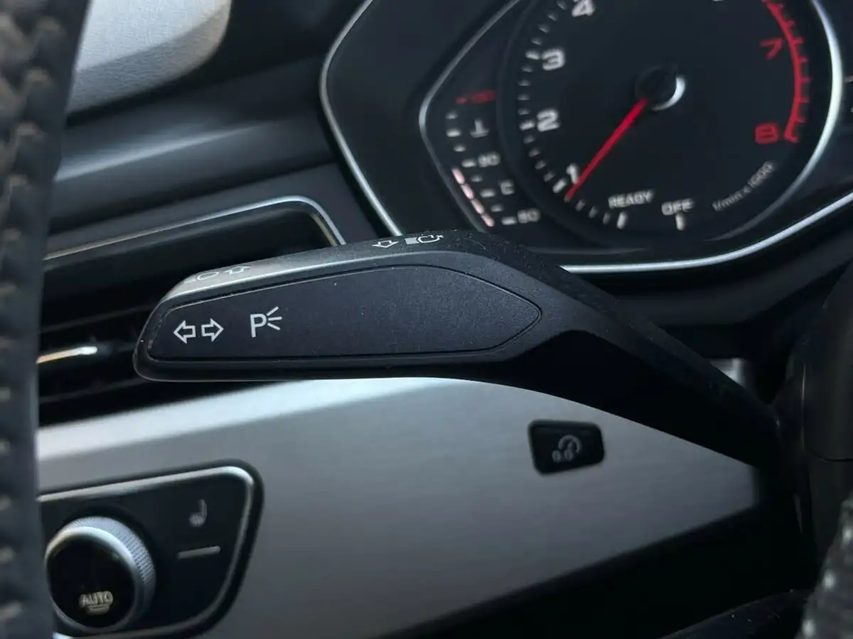 2017-audi-a4-14-tfsi-s-line-big-18