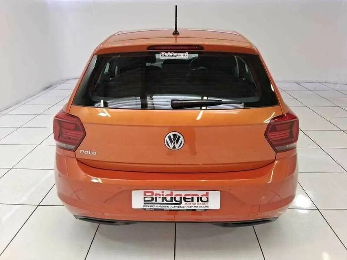 2018-volkswagen-polo-10-se-65ps-big-4