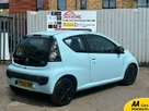 2012-citroen-c1-10-vtr-3d-small-14