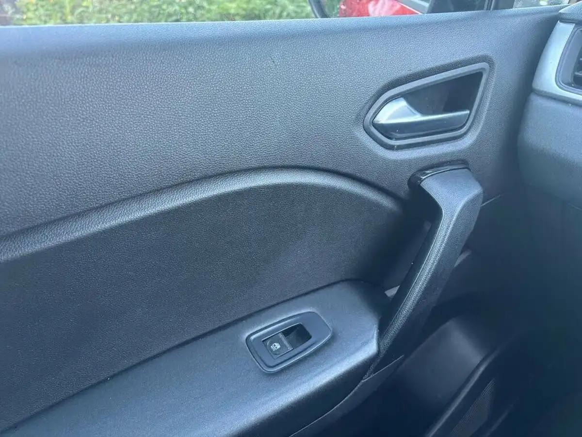 2022-renault-captur-10-tce-iconic-edition-big-30