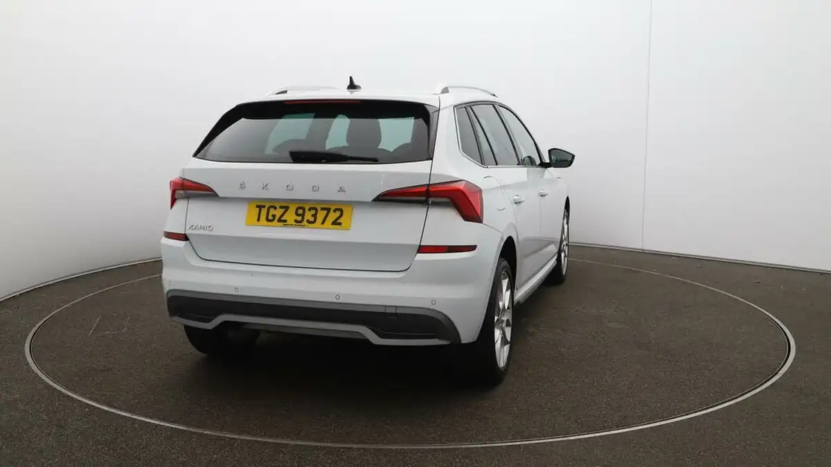 2021-skoda-kamiq-10-tsi-se-l-109ps-dsg-big-58
