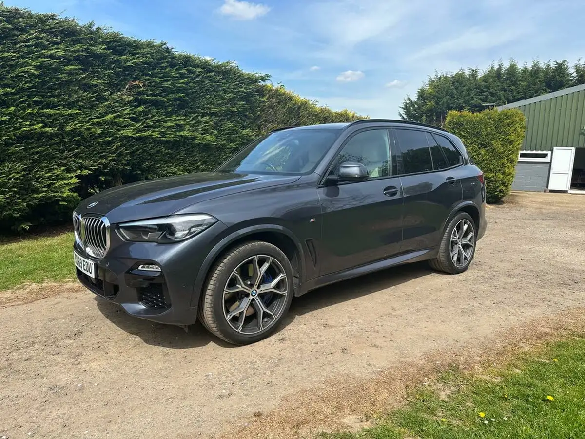 2019-bmw-x5-big-0