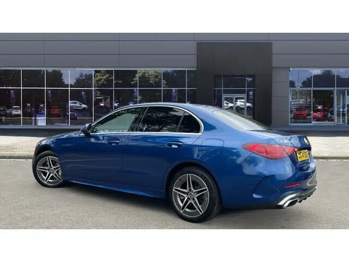 2024-mercedes-benz-c-class-20-c300e-amg-line-big-1