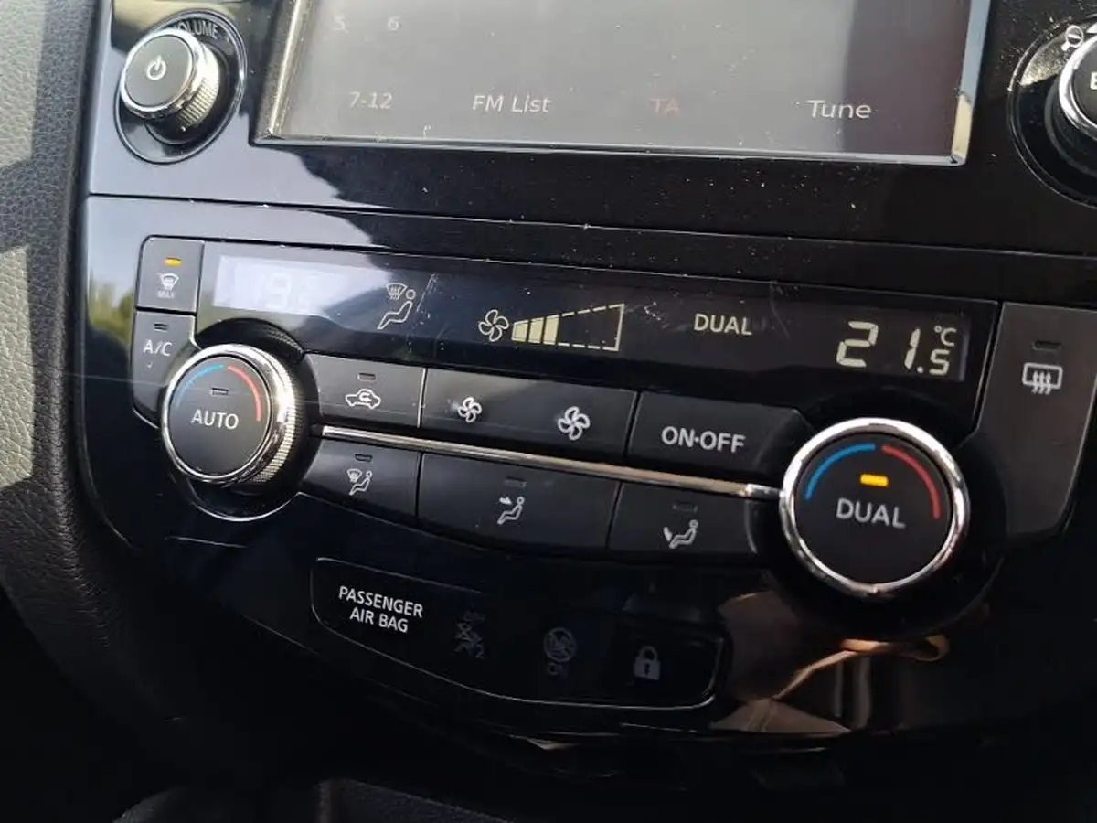 2017-nissan-qashqai-15dci-n-connecta-big-14