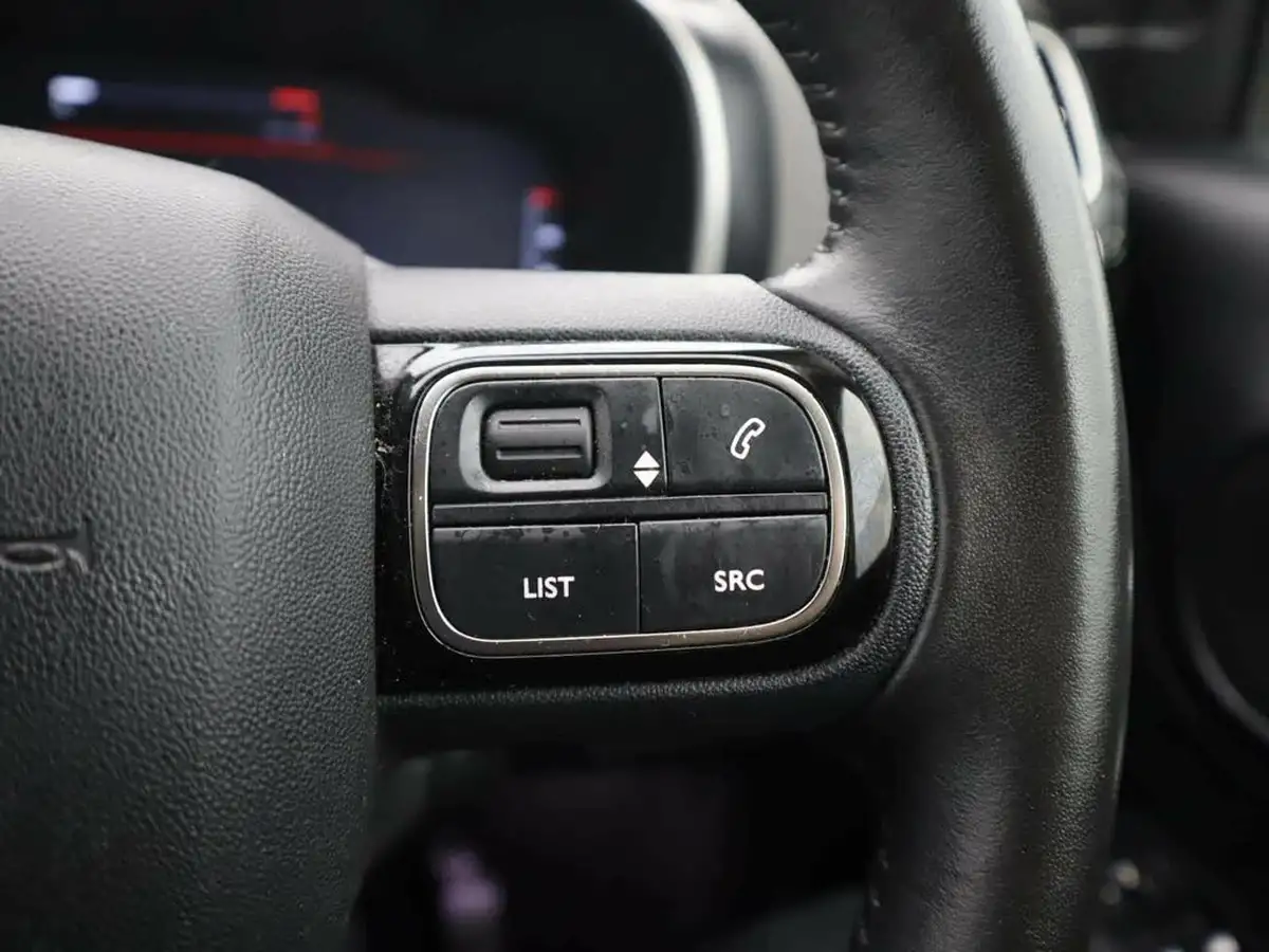 2021-citroen-c5-aircross-12-puretech-shine-big-22
